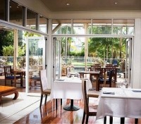 Holiday Inn - Dining